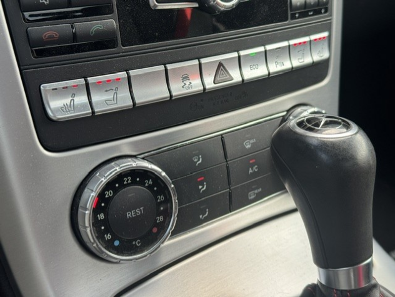 Mercedes-Benz SLK 200 AMG -Airscarf - NAP -Leder-Navi — photo 15
