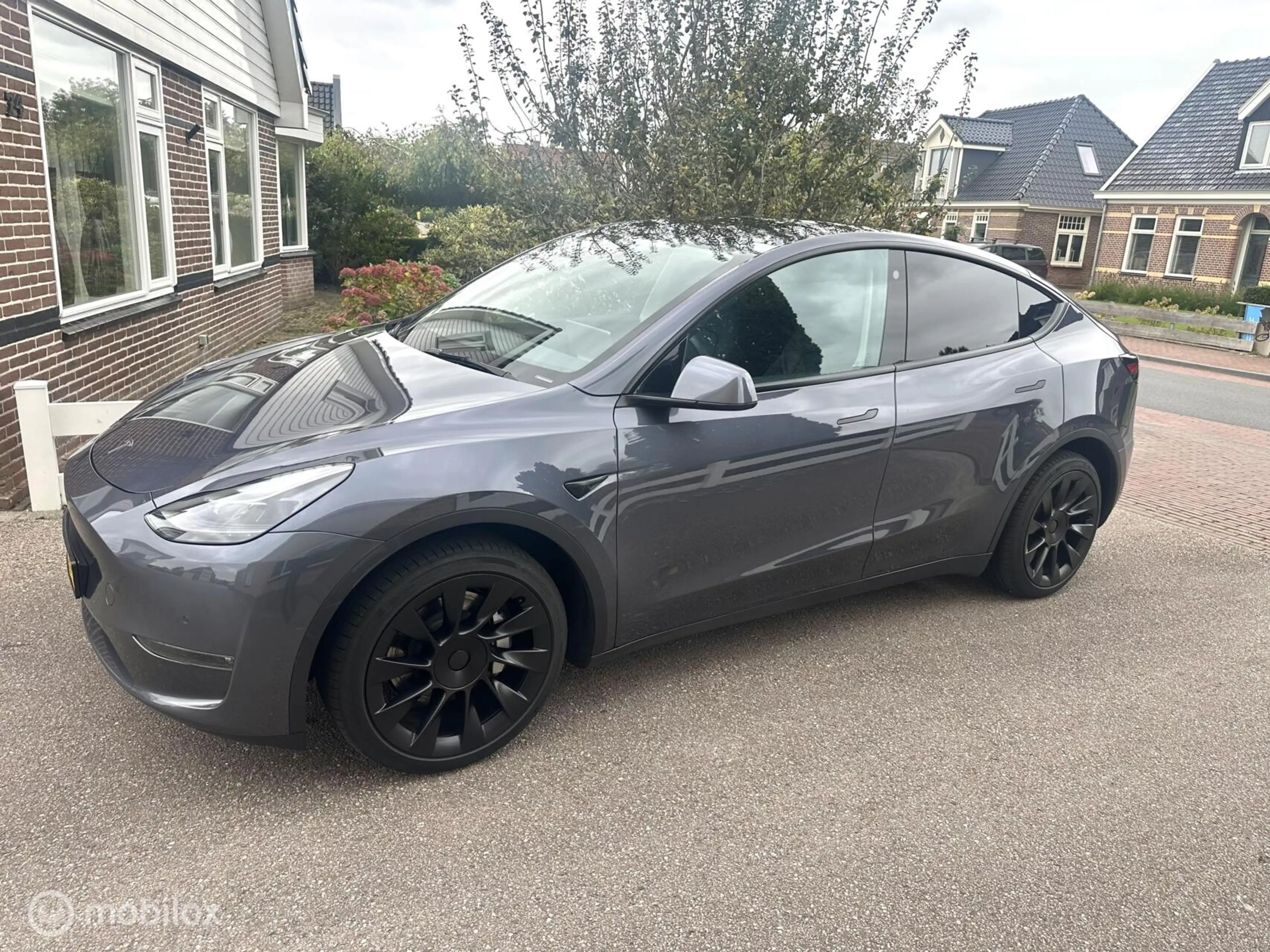 Tesla Model Y Long Range AWD 75 kWh SOH 91% PANORAMADAK AUTOPILO — photo 2