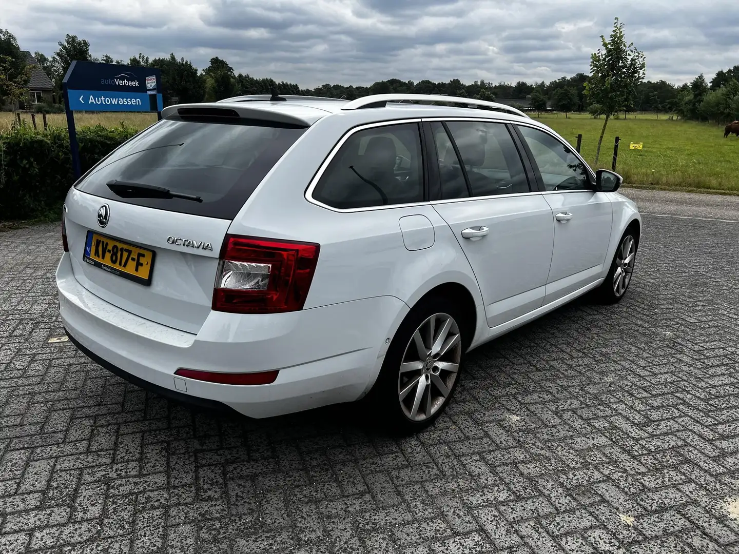 Skoda Octavia Combi 1.4 TSI Greentech Style Business Wit - 2