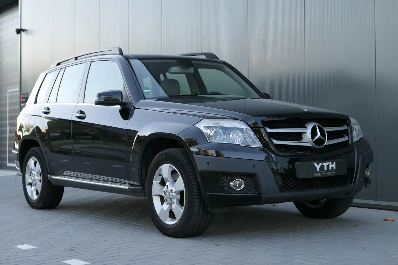 Mercedes-Benz GLK 280 4-Matic Pano Leder Trekhaak Cruise Youngtimer Zwart - 2