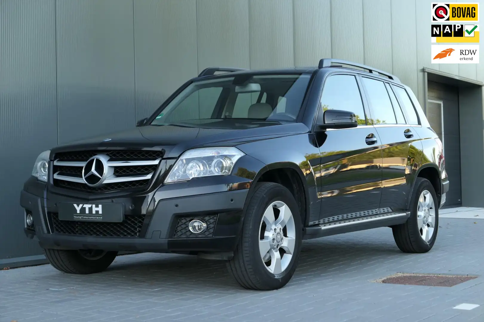 Mercedes-Benz GLK 280 4-Matic Pano Leder Trekhaak Cruise Youngtimer Zwart - 1