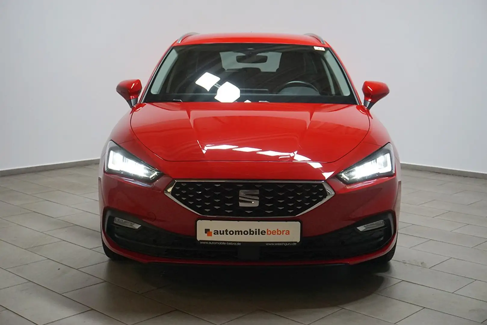 SEAT Leon 2.0TDI DSG Xcellence 4Drive Virtual AHK Rot - 2