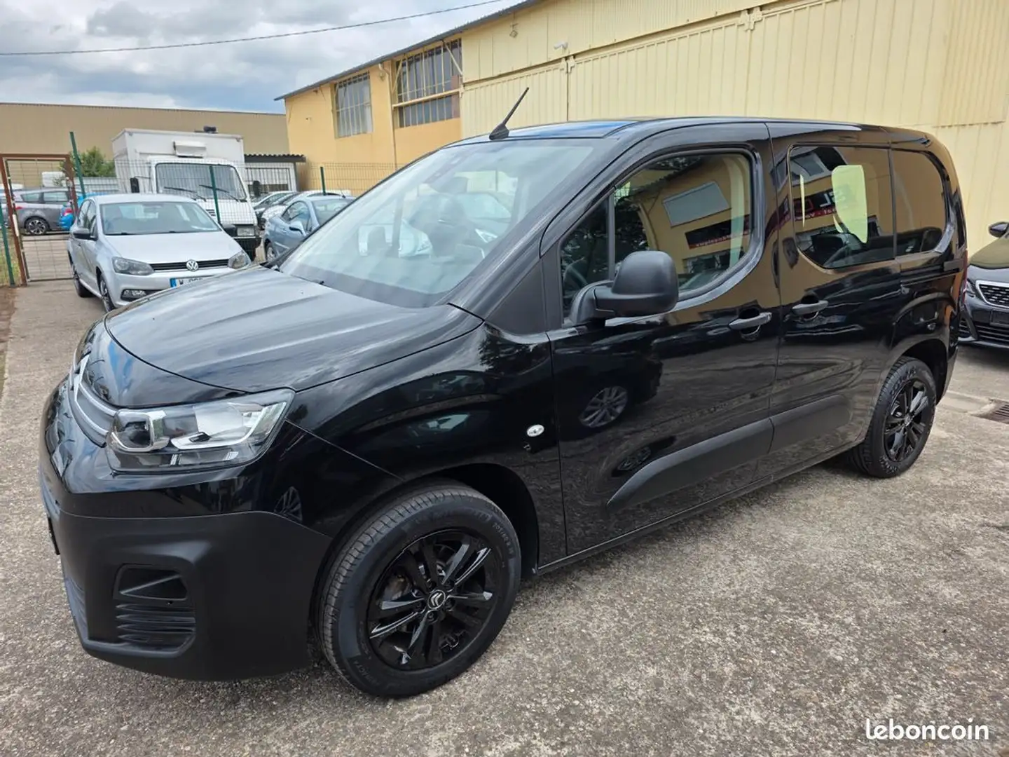 Citroen Berlingo M 1.5 BlueHDi 16V FAP S&S Noir - 2