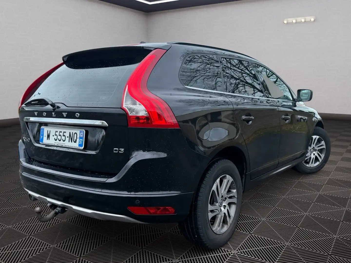 Volvo XC60 MOMENTUM Noir - 2