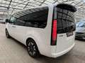 Hyundai STARIA 2.2 CRDi  Signature 4WD (7-Sitzer) Weiß - thumbnail 4