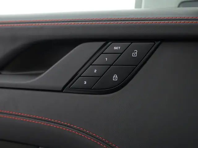 Porsche 911 view 12