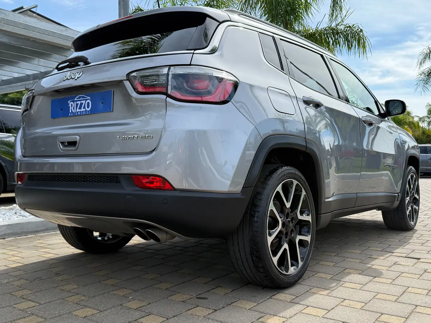 Jeep Compass 1.6 mjt Limited 120cv XENON PELLE NAVI Grigio - 2