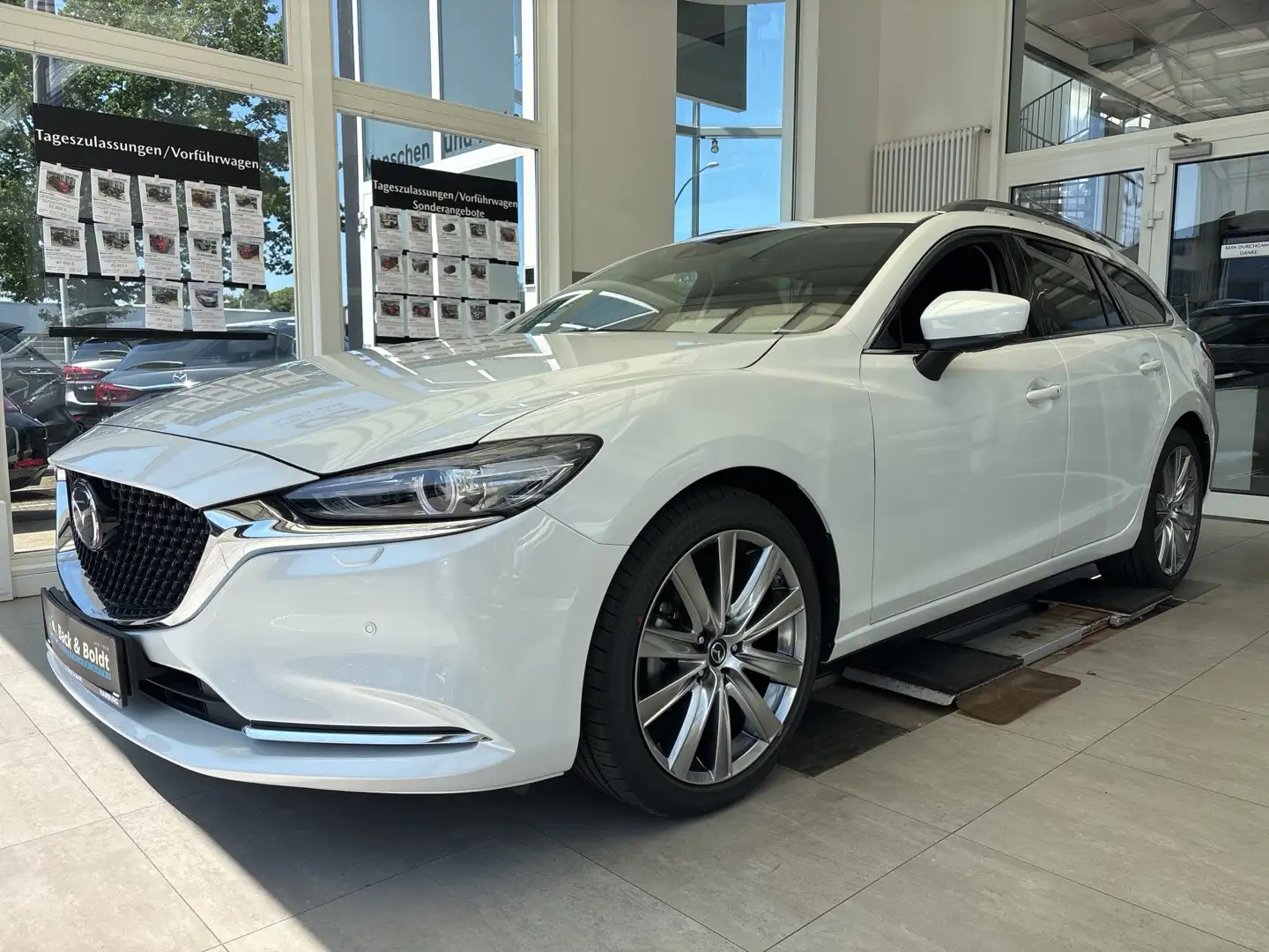 Mazda 6 Kombi Exclusive-Line 2.5i*BOSE,HEAD-UP,MATRIX* - 2