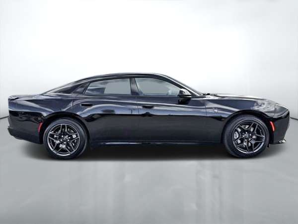 2026 Dodge Charger SCATPACK ESSENCE 550HP — photo 1