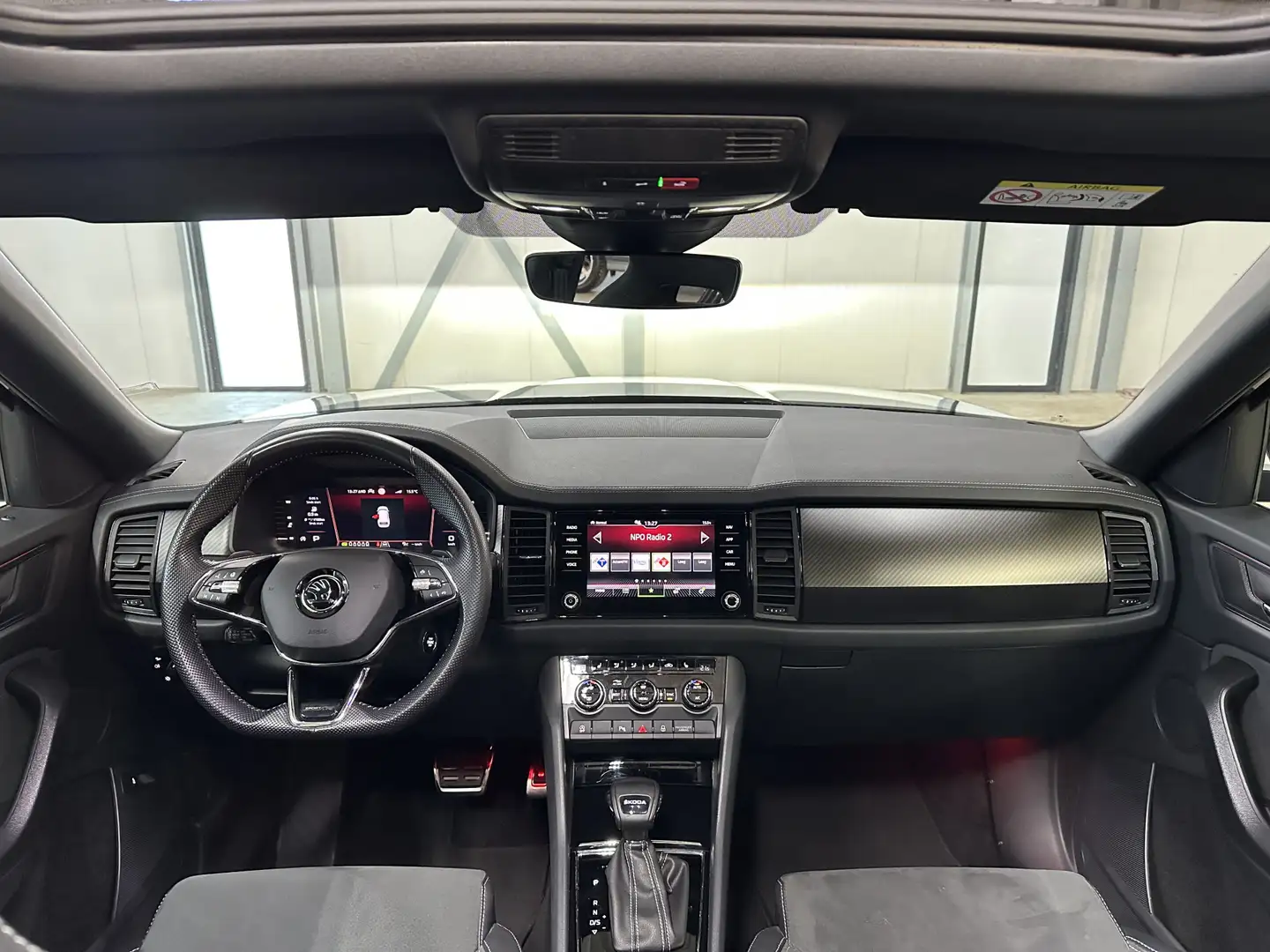 Skoda Kodiaq 1.5 TSI Sportline Business 7p. | Pano | Elek. Trek Schwarz - 2