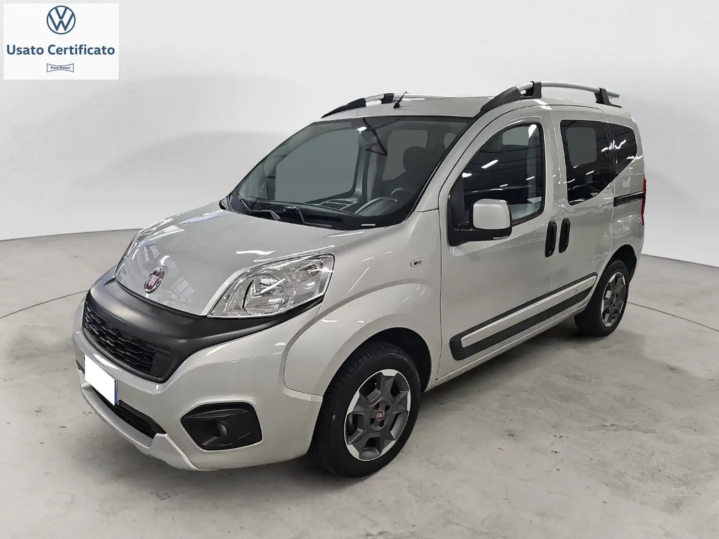 Fiat Qubo QUBO 1.3 MJT 80 CV Start&Stop Trekking Grijs - 1