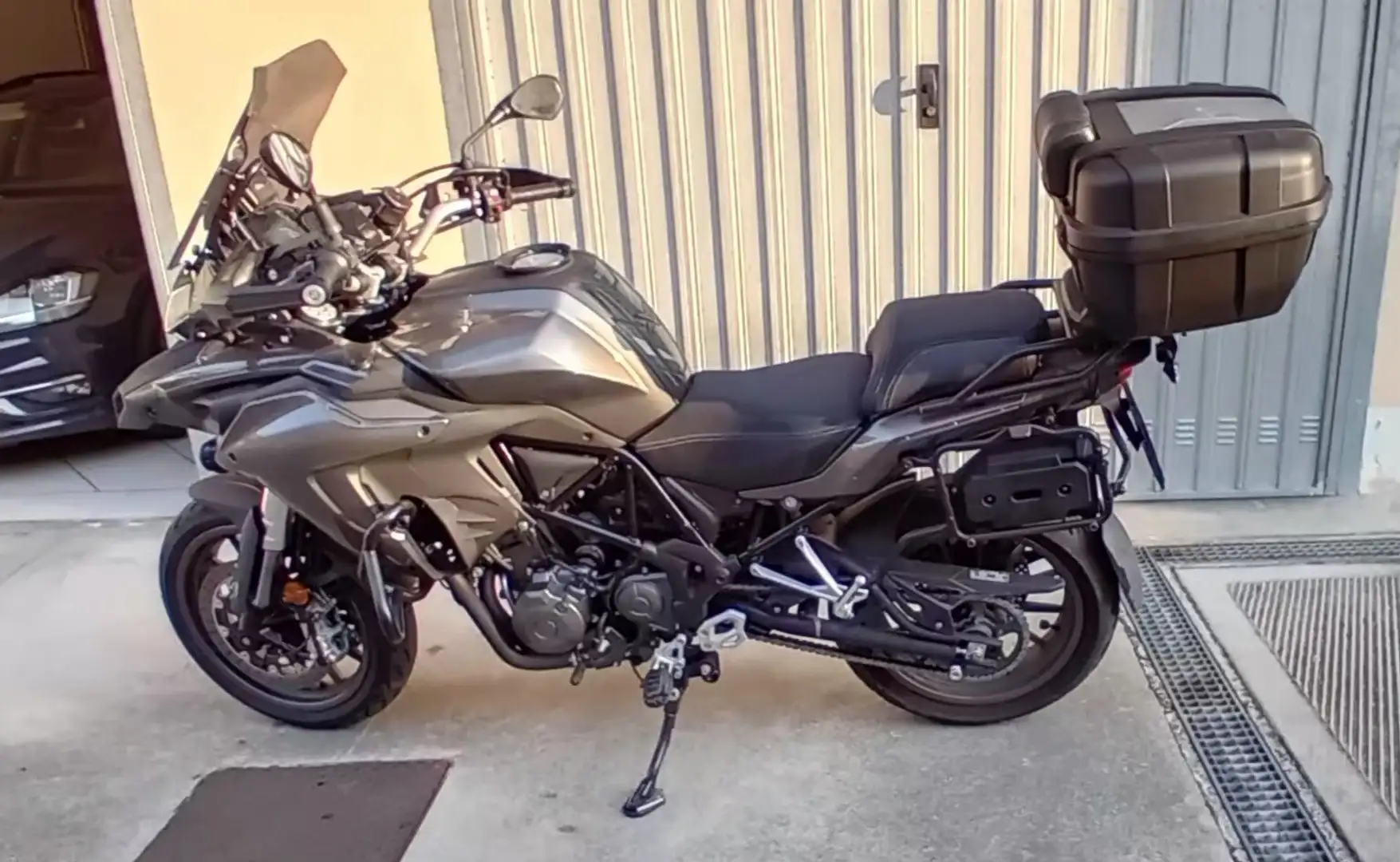 Benelli TRK 502 Gri - 1