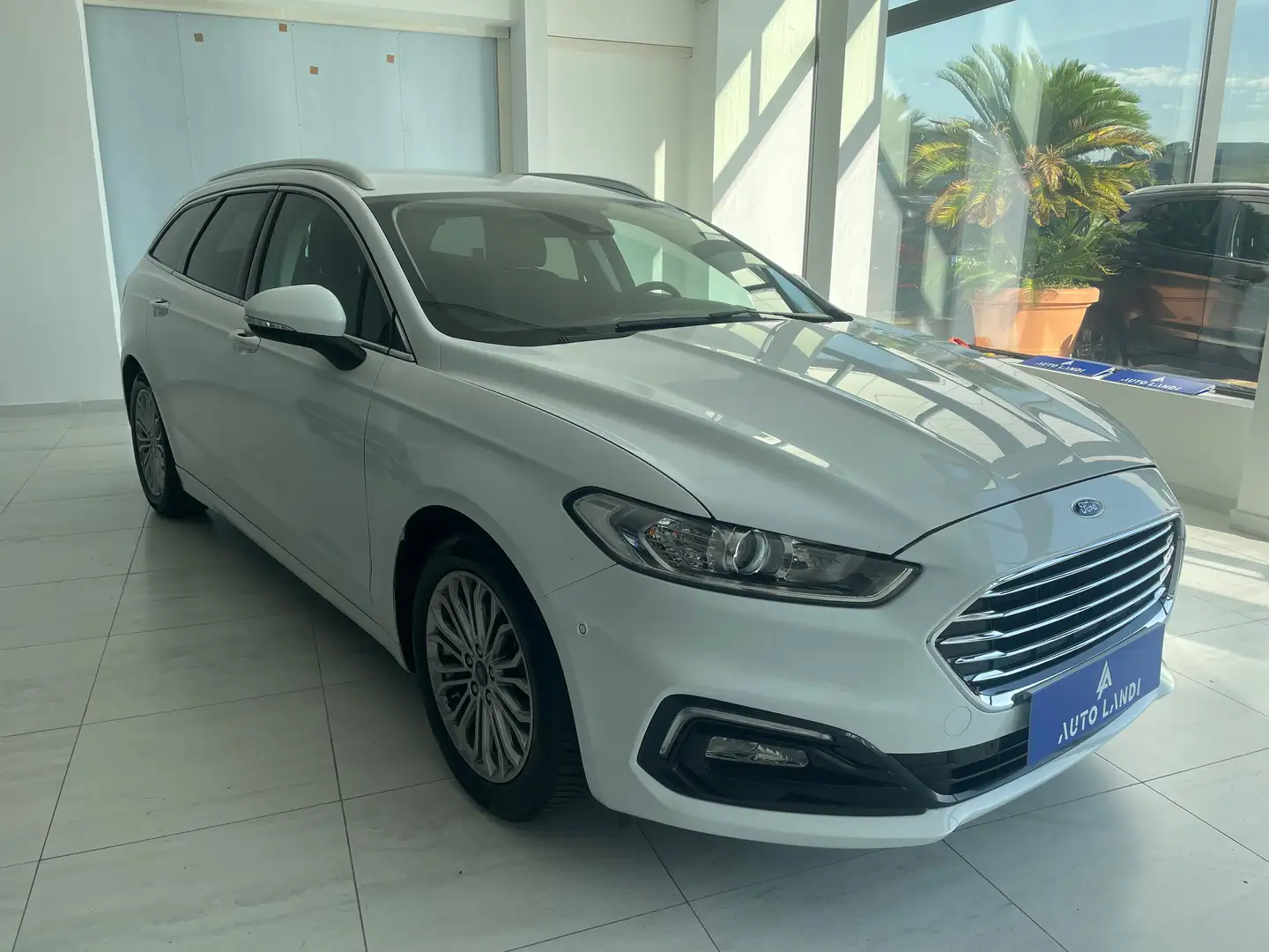 Ford Mondeo Mondeo SW 2.0 ecoblue Titanium Business s Bianco - 2