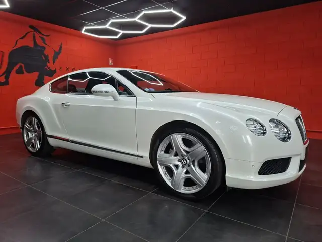 Bentley Continental GT V8 - 507 cv
