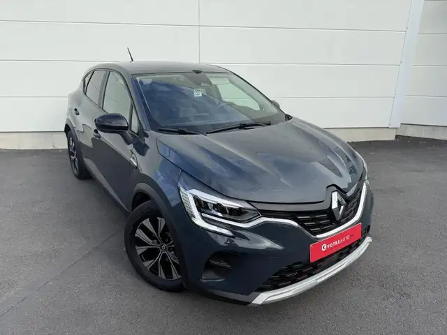 Renault Captur view 3