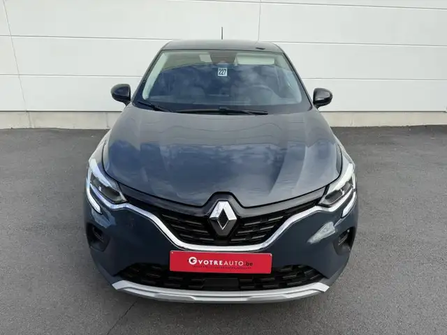Renault Captur view 2