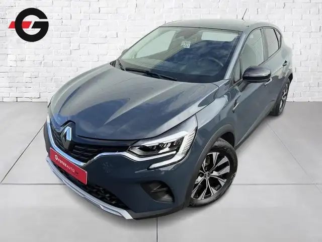 Renault Captur main image