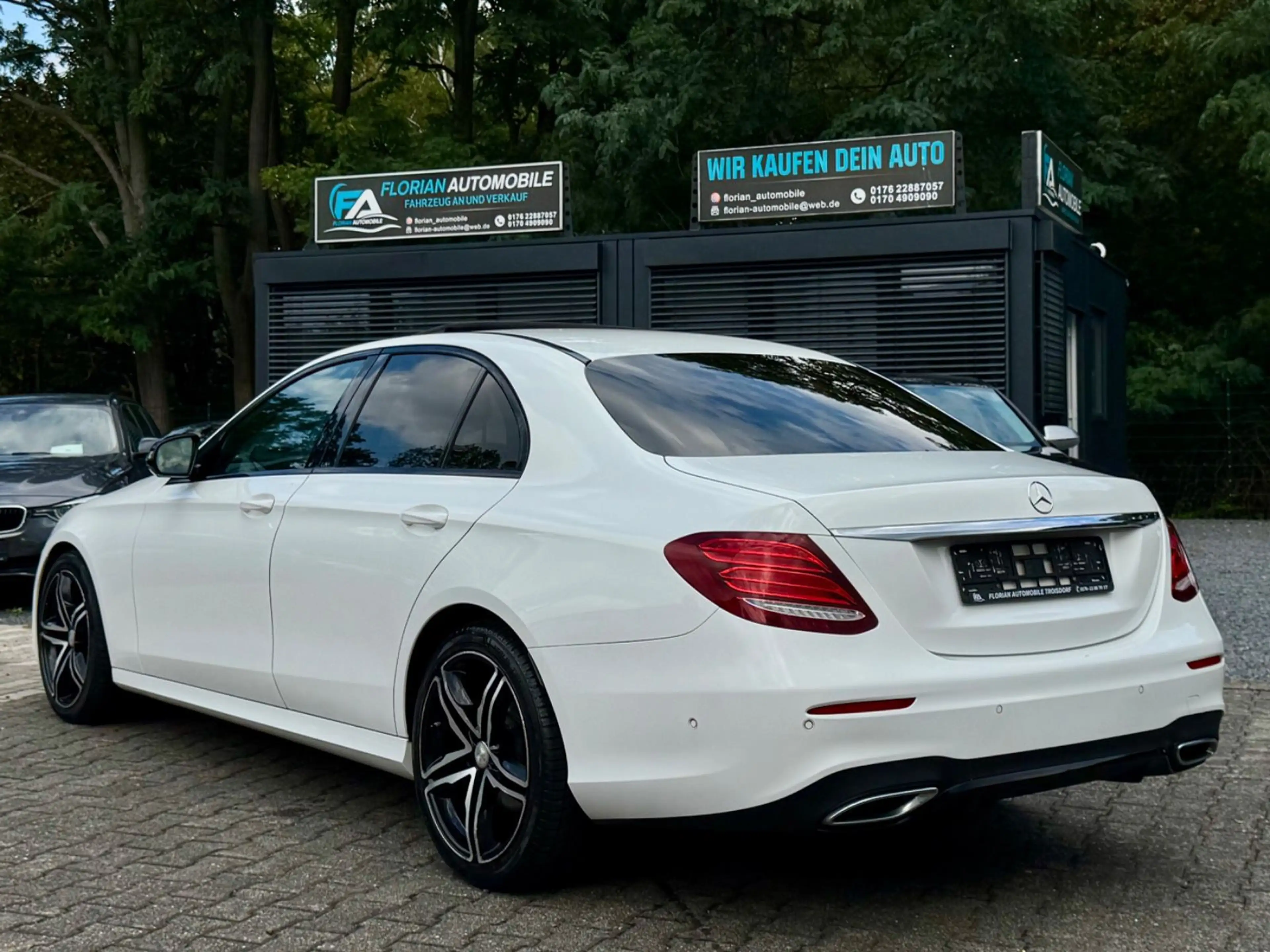 Mercedes-Benz E 220 d Limousine AMG Line*Schiebedach*Widescree — photo 8