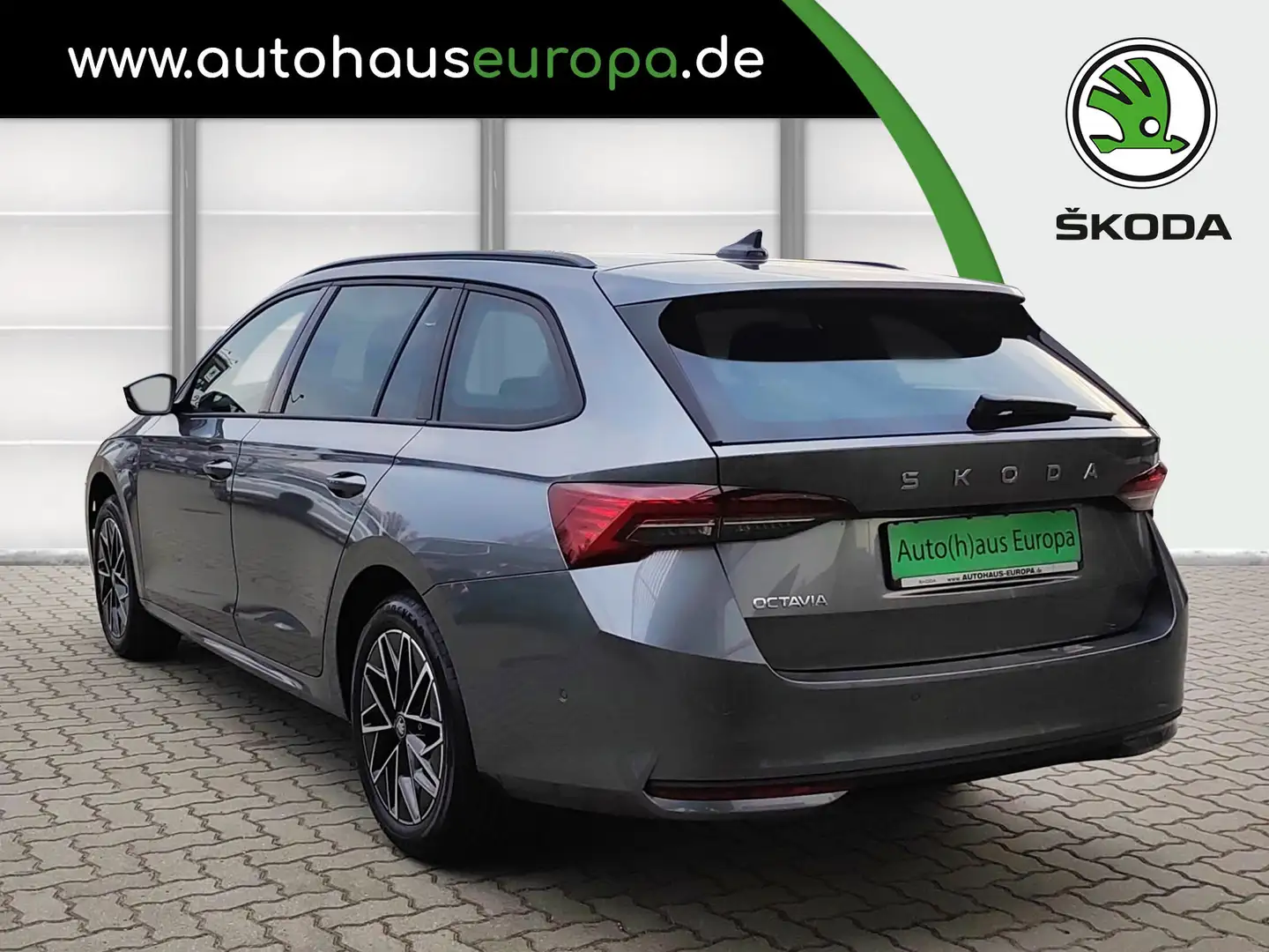 Skoda Octavia Combi 1.5 TSI  Tour ACC AHK HUD SpurH SpurW 360KAM Grau - 2