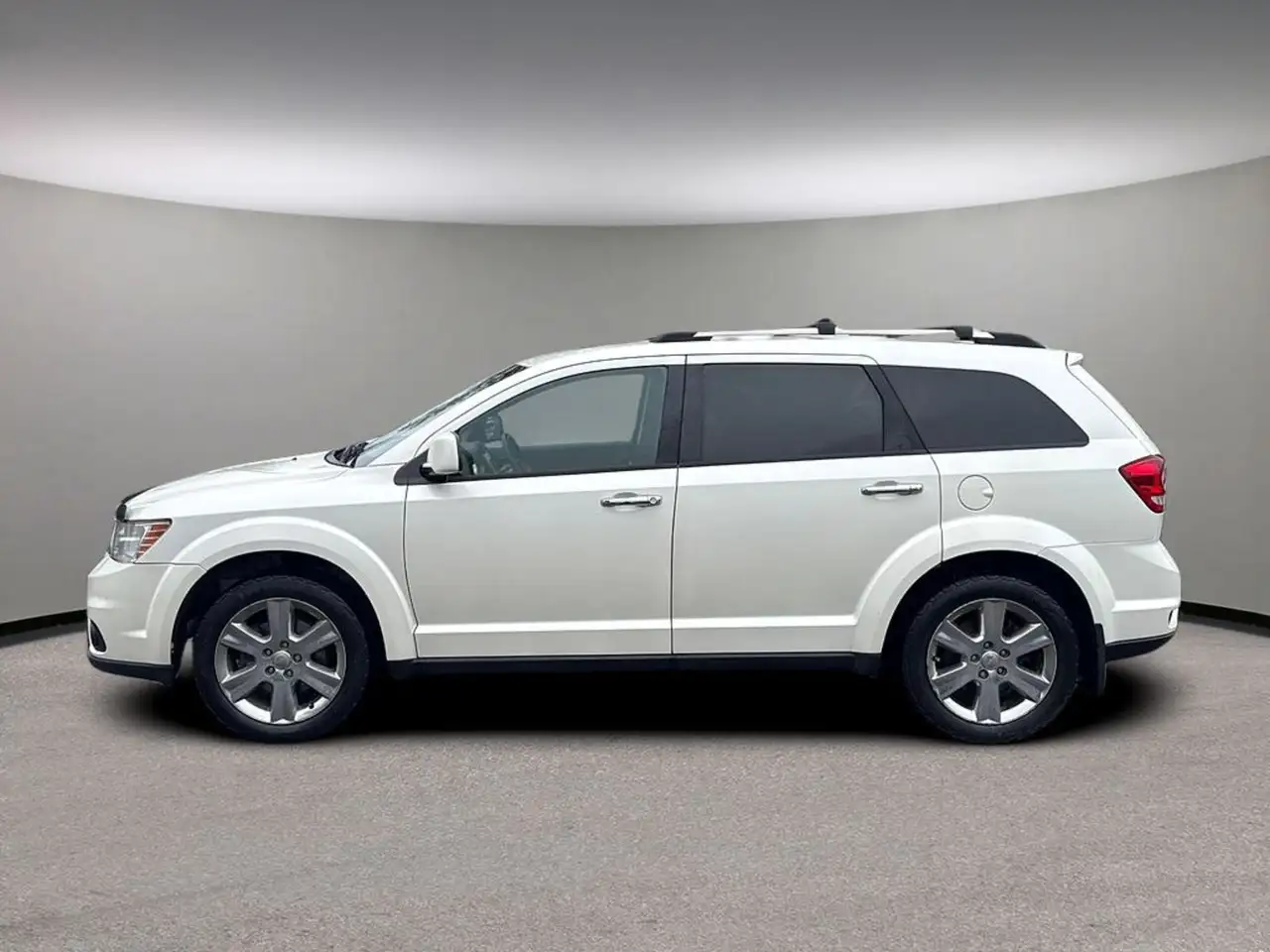 Dodge Journey снимка Dodge Journey