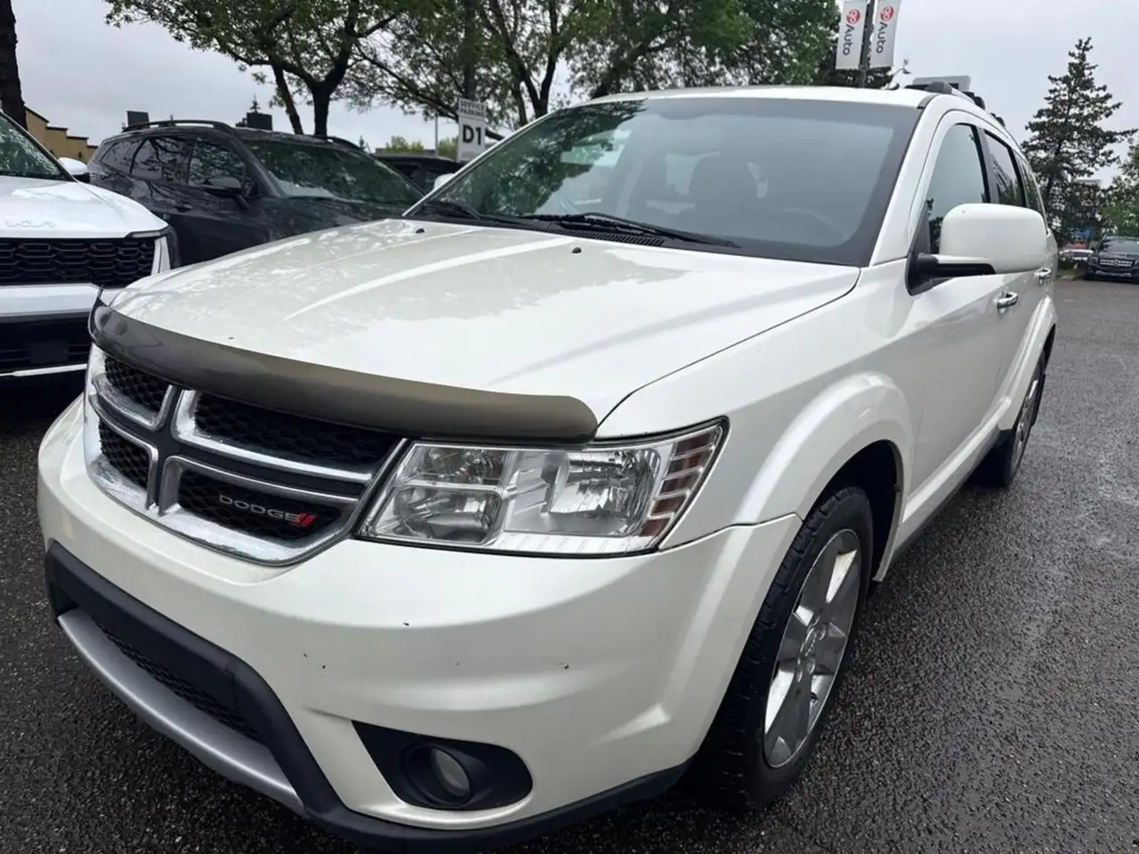 Dodge Journey снимка Dodge Journey