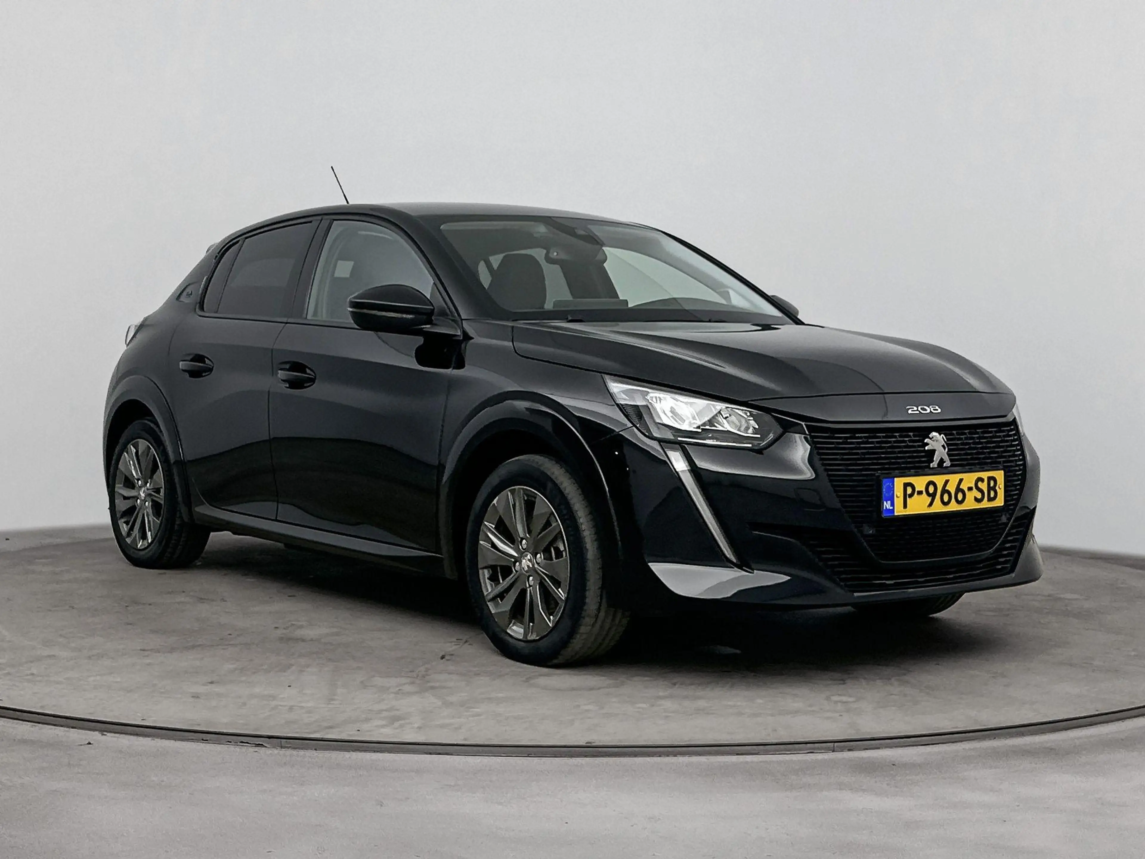 Peugeot e-208 EV Allure Pack 50 kWh | ACCU: 93% | Lichtmetalen v — photo 7