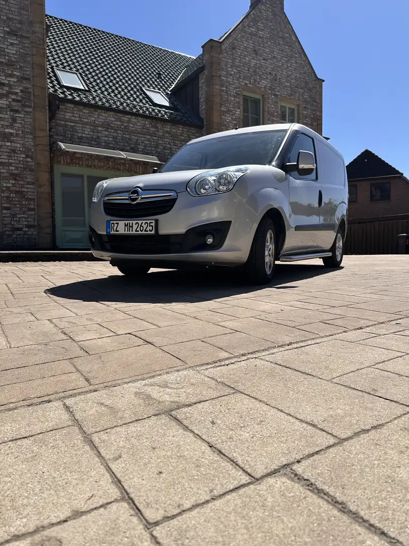 Opel Combo 1.3 CDTI DPF - 2