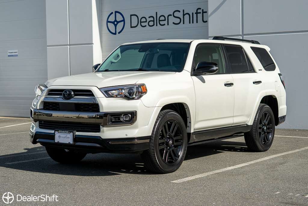 2021 Toyota 4Runner Nightshade | Accident Free | Locally Owned — снимка 1