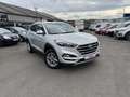 Hyundai TUCSON 2.0 CRDi 4WD / CLIMATISATION / NAVIGATION / JANTES Gris - thumbnail 3