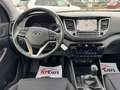 Hyundai TUCSON 2.0 CRDi 4WD / CLIMATISATION / NAVIGATION / JANTES Gris - thumbnail 12