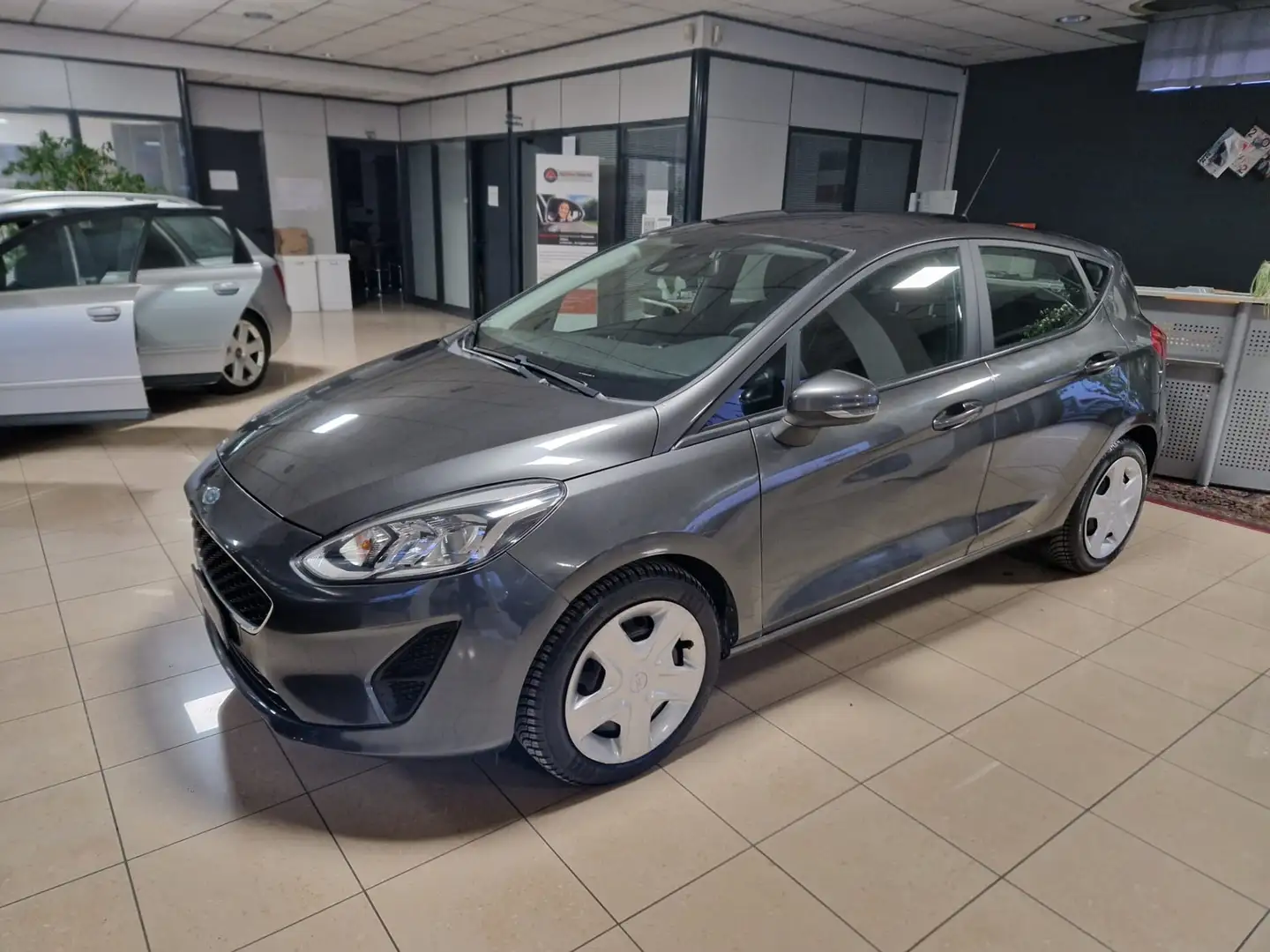 Ford Fiesta Fiesta 1.5 TDCi 5 porte Plus OK NEO PATENTATI Gris - 2