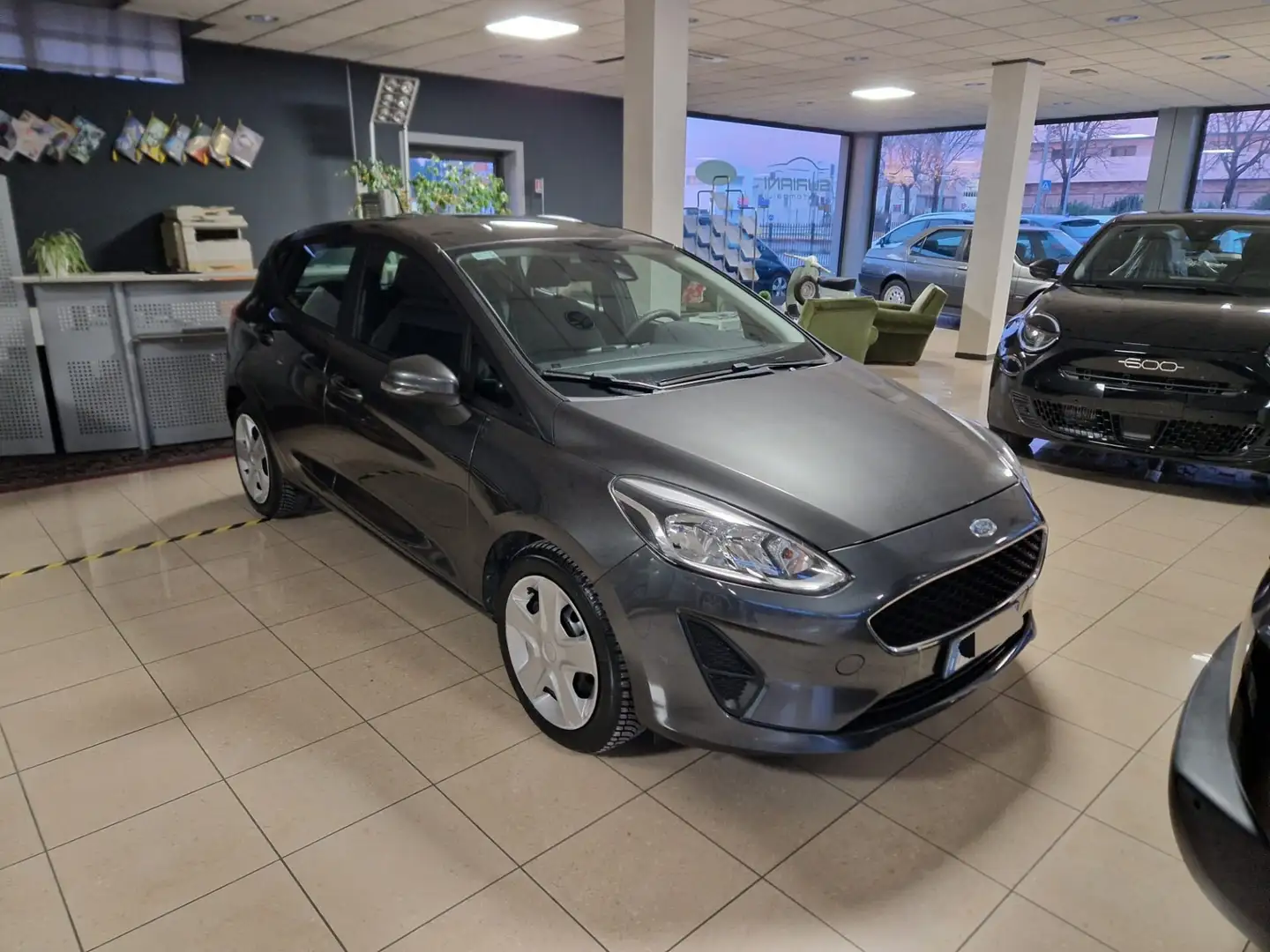 Ford Fiesta Fiesta 1.5 TDCi 5 porte Plus OK NEO PATENTATI Gris - 1