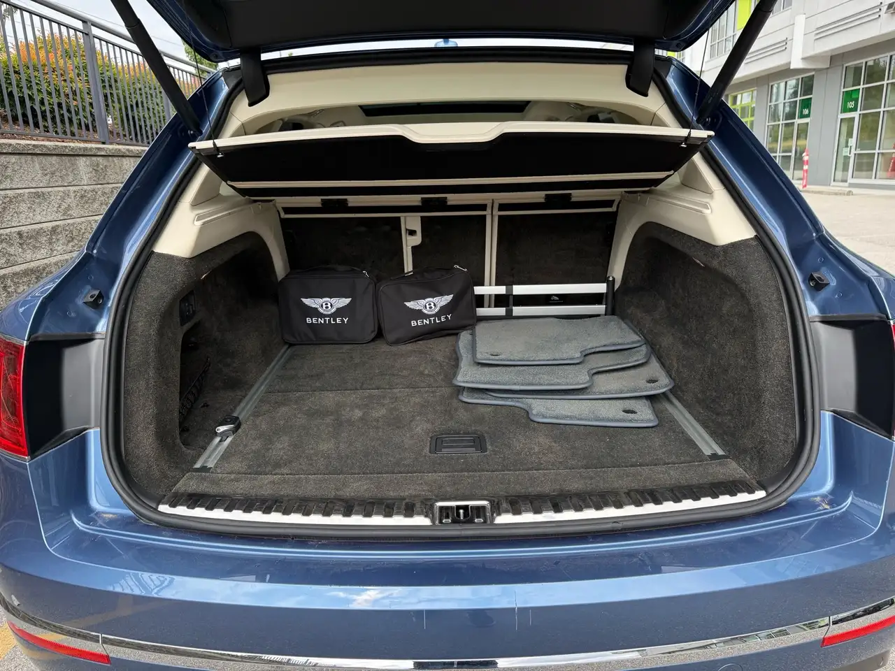 Bentley Bentayga fotografie Bentley Bentayga