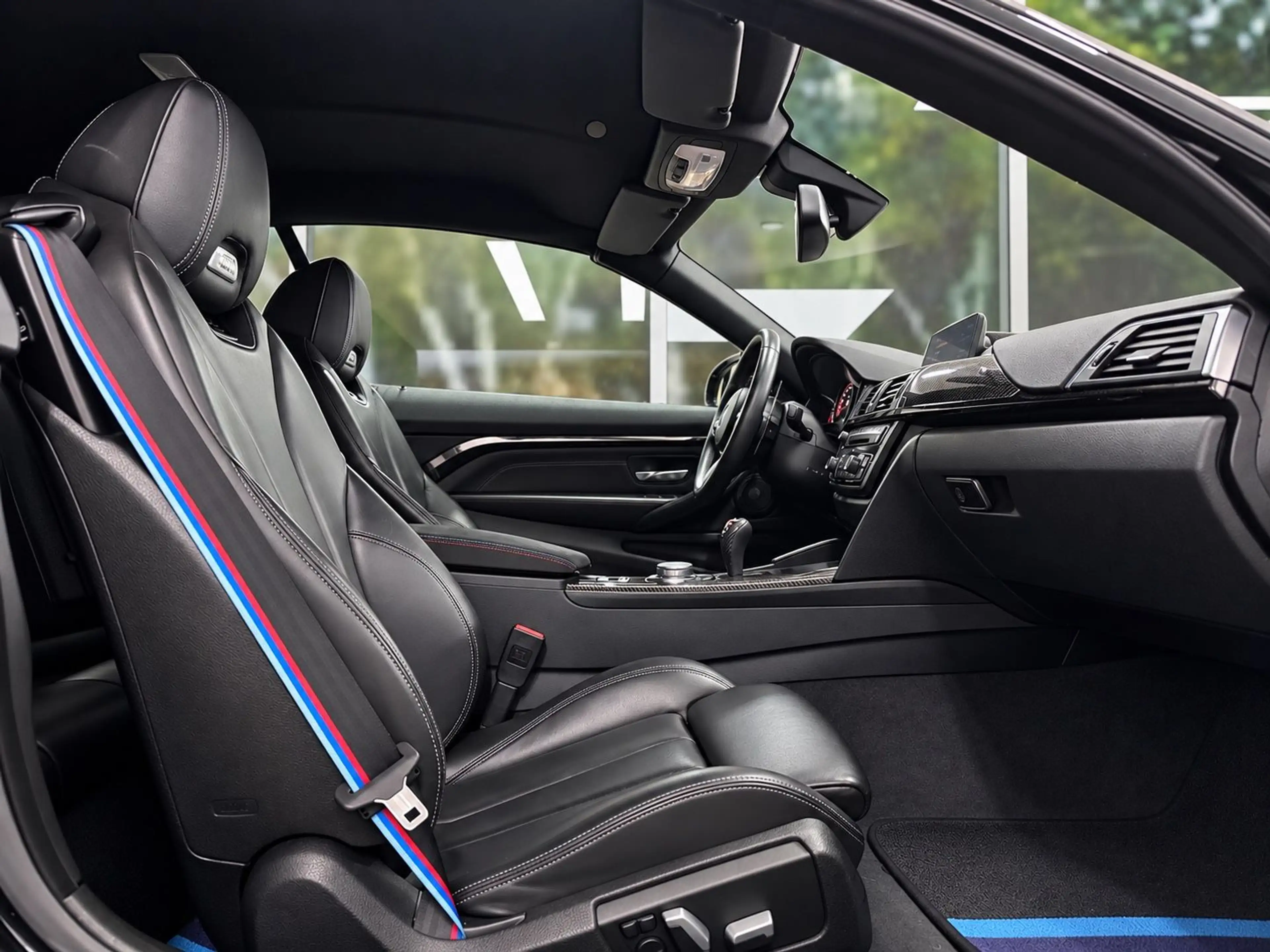 BMW M4 Cabrio / Harman&Kardon, Scheckheft — photo 7