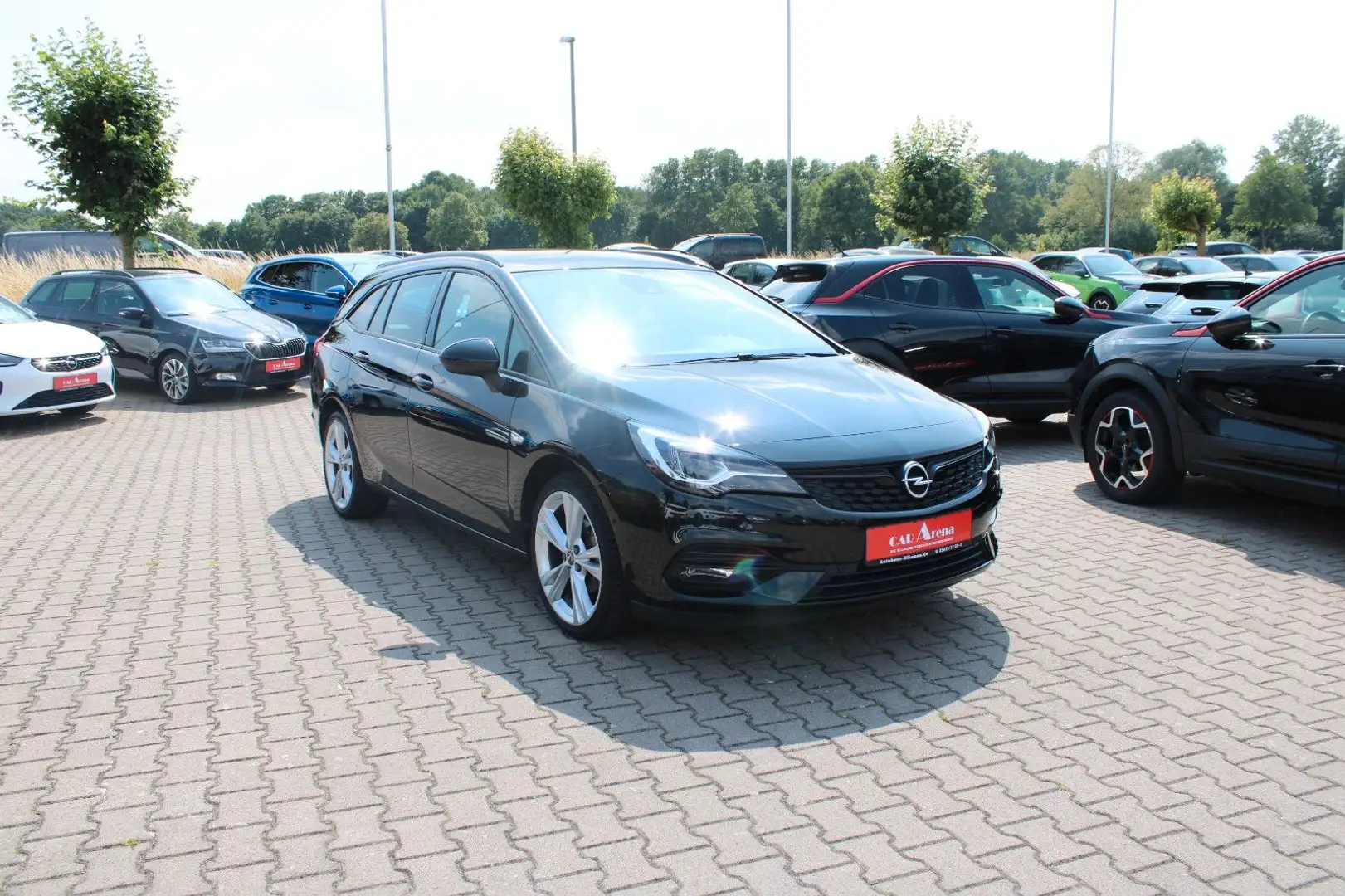 Opel Astra K ST 1.2 Ultimate*Navi*Kamera*AHK* Zwart - 1