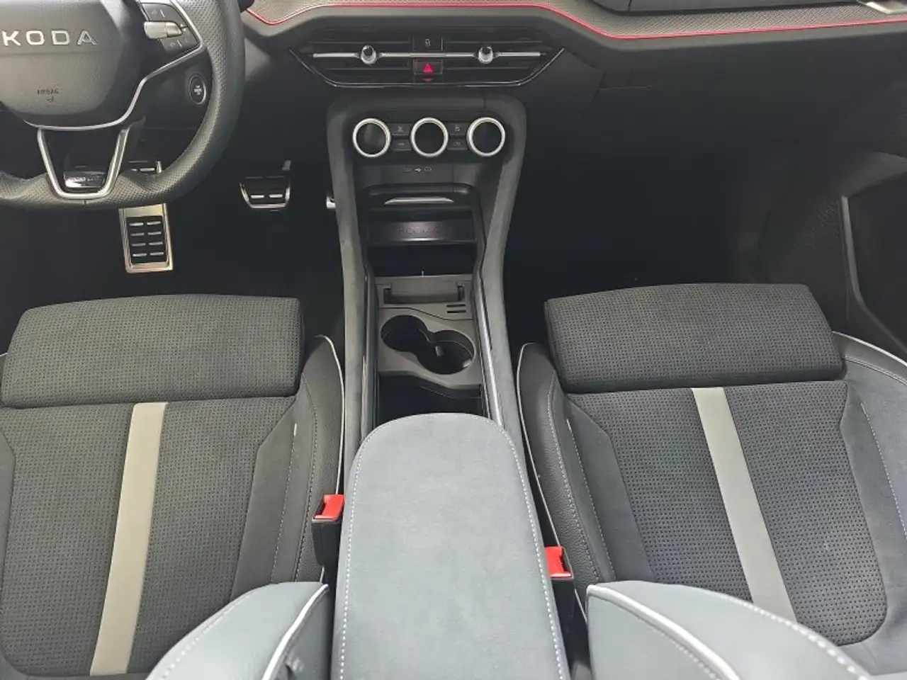 Skoda Kodiaq Sportline 1,5TSI DSG aAHK/4*J.Gar/Matrix/Navi/ACC/, миниатюра 12