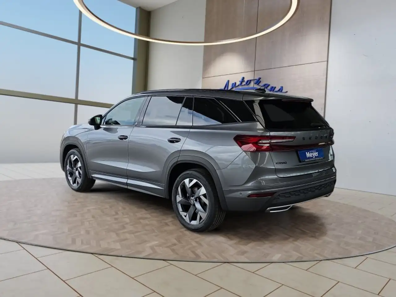 Skoda Kodiaq Sportline 1,5TSI DSG aAHK/4*J.Gar/Matrix/Navi/ACC/, миниатюра 3