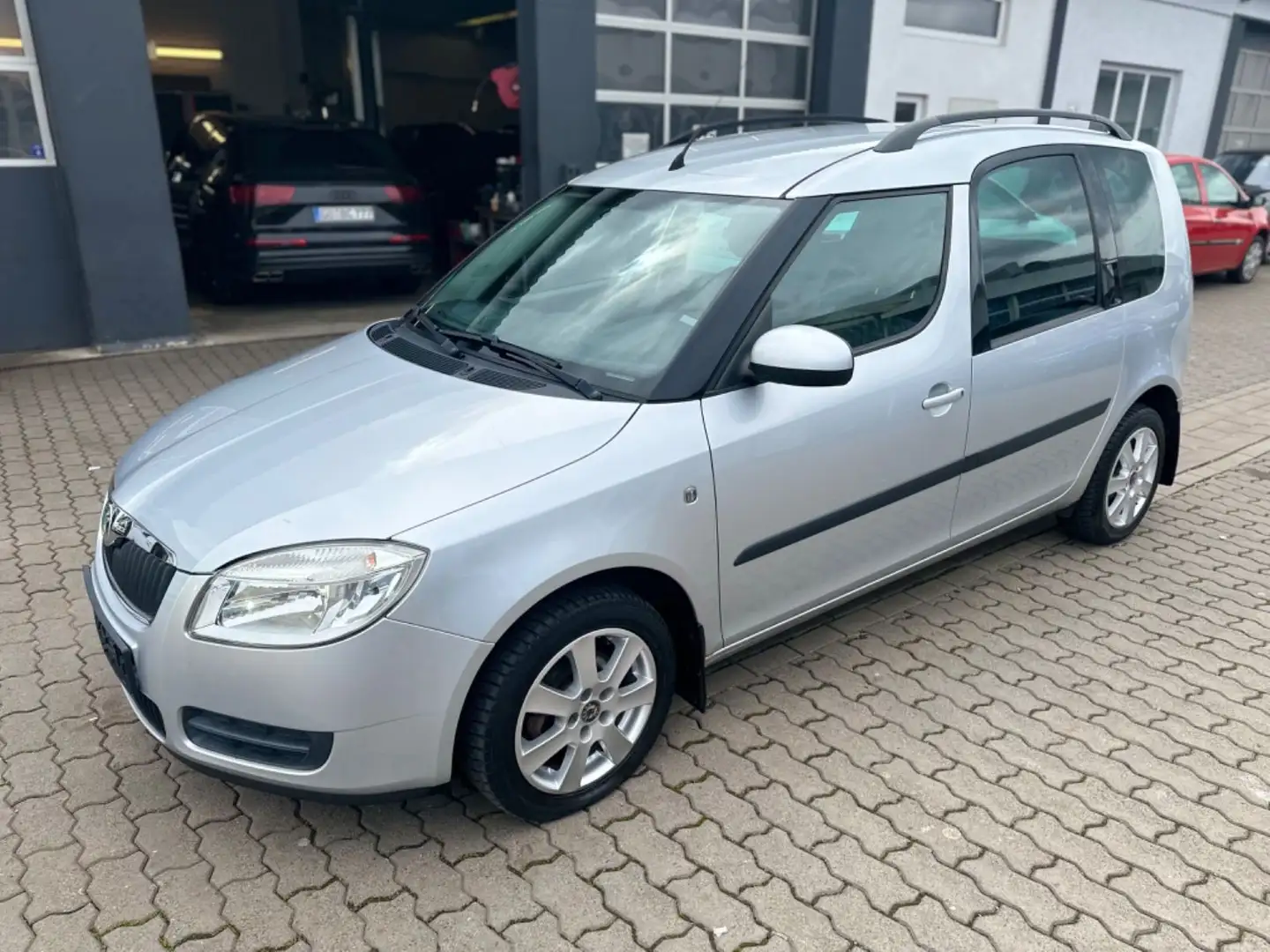 Skoda Roomster Style 1.4 MPI KLIMA 2.HAND TOP Silber - 2