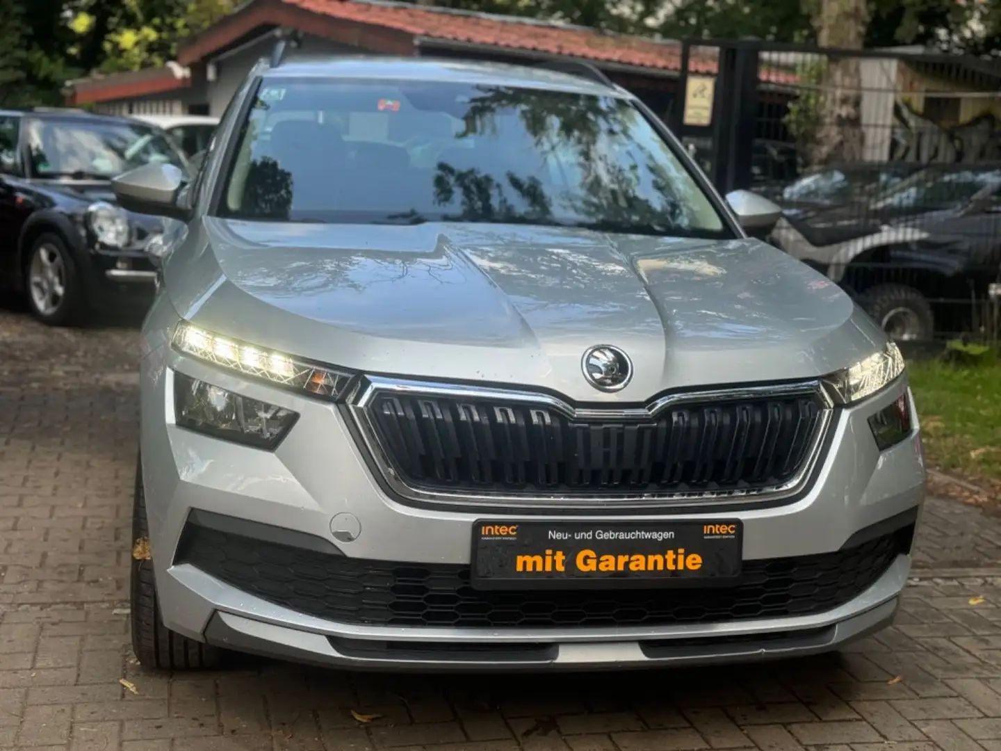 Skoda Kamiq 1.6 TDI DSG,LED Silber - 1