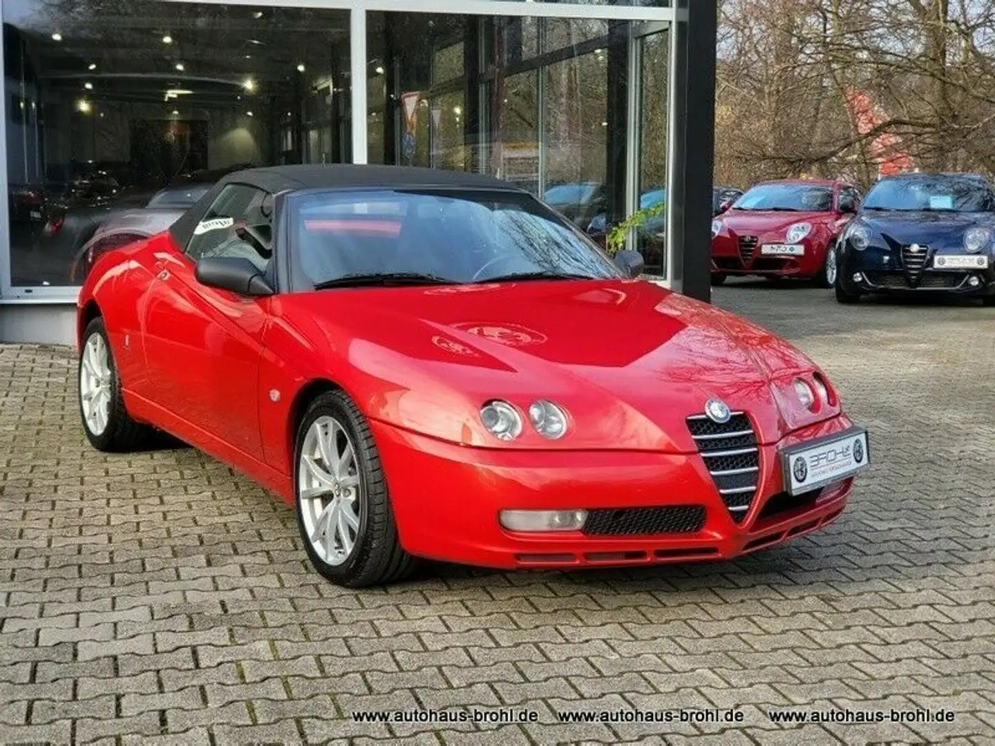 Alfa Romeo Spider 2.0 JTS 16V Edizione 2004 Roşu - 1
