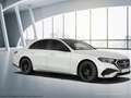 Mercedes-Benz E 300 e Hybrid AMG Line LederP+AHK+Pano+FahrassP+360 Weiß - thumbnail 4