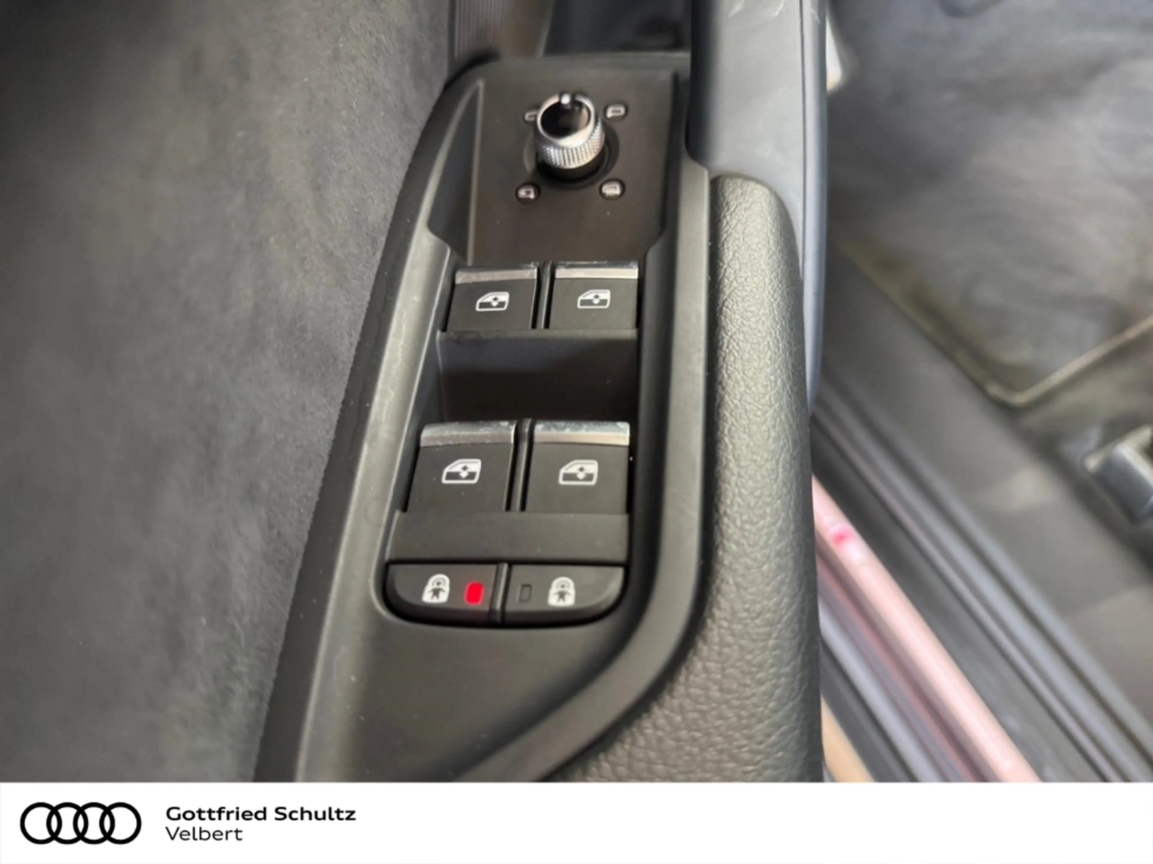 Audi SQ5 TDI 251(341) kW(PS) tiptronic - AHK Pano Bang & O — photo 14