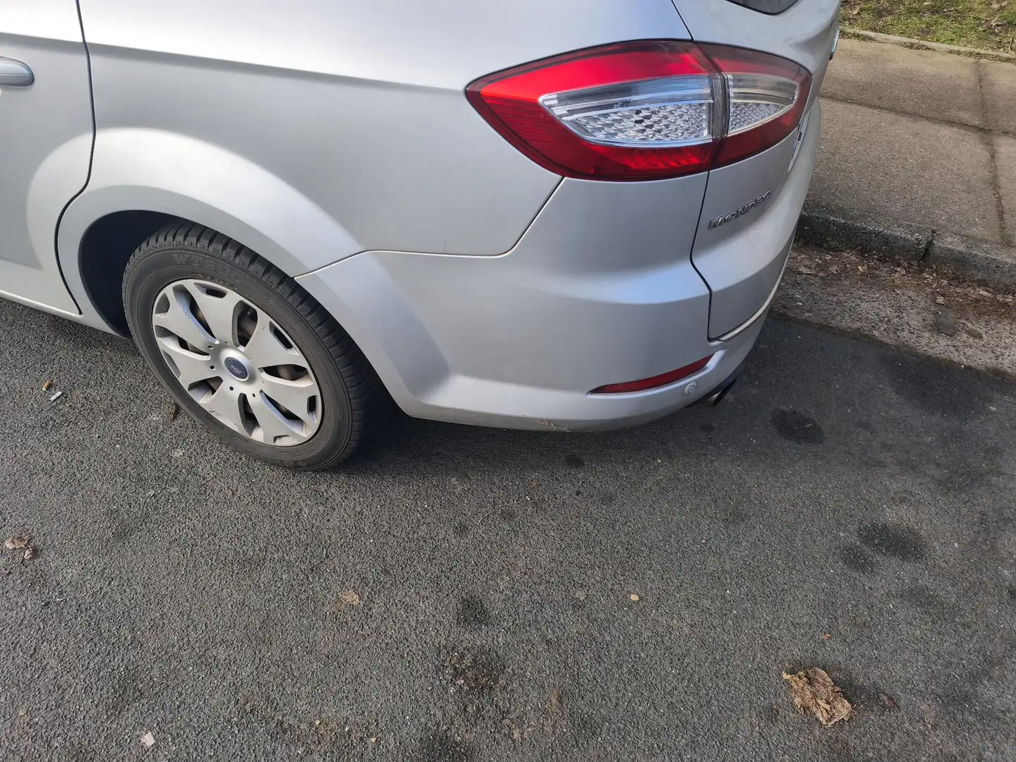 Ford Mondeo Titanium (09.2010->) - 2