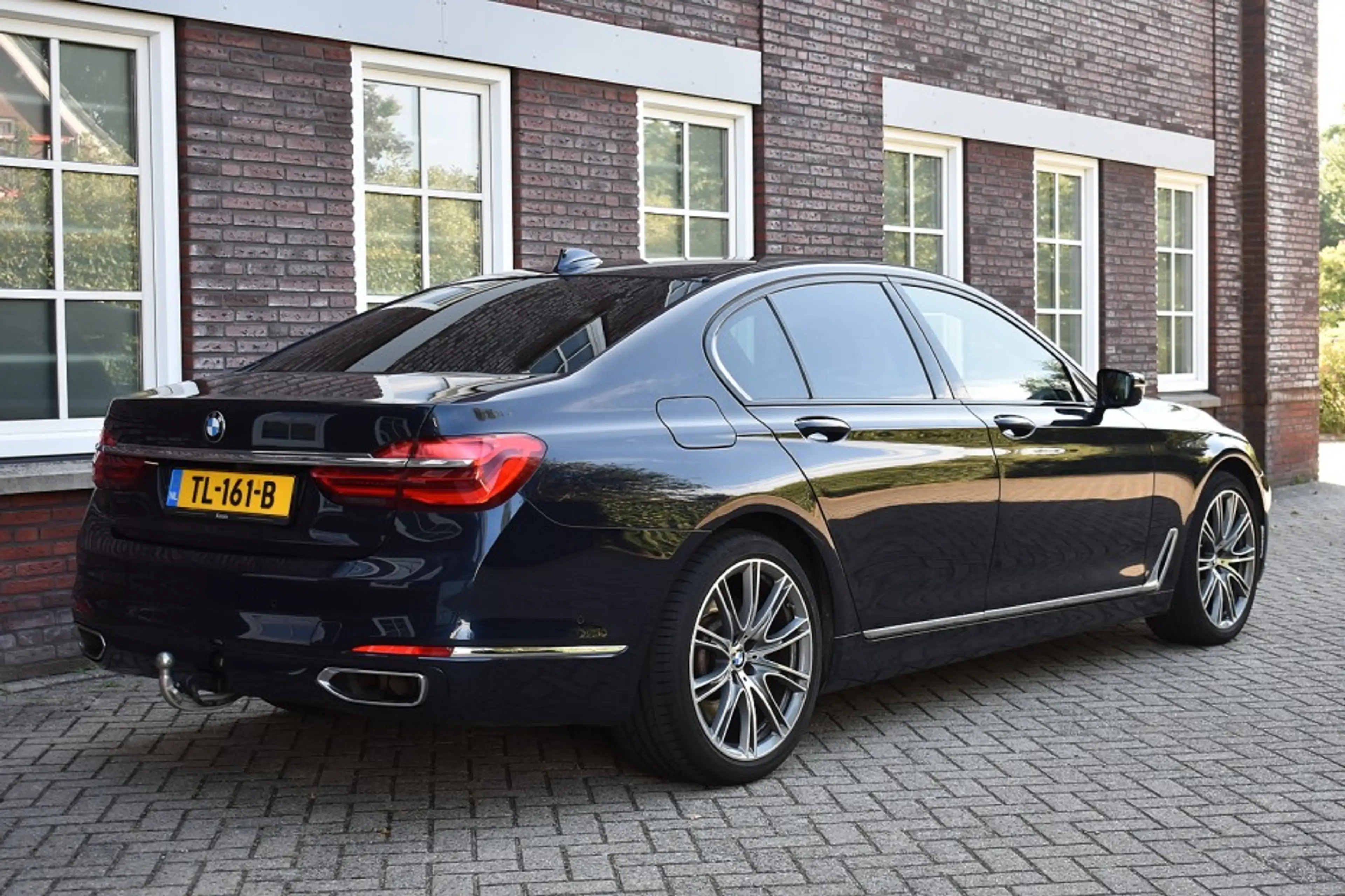 BMW 750 7 Series 750i xDrive High Executive/Trekhaak/Schui — photo 6