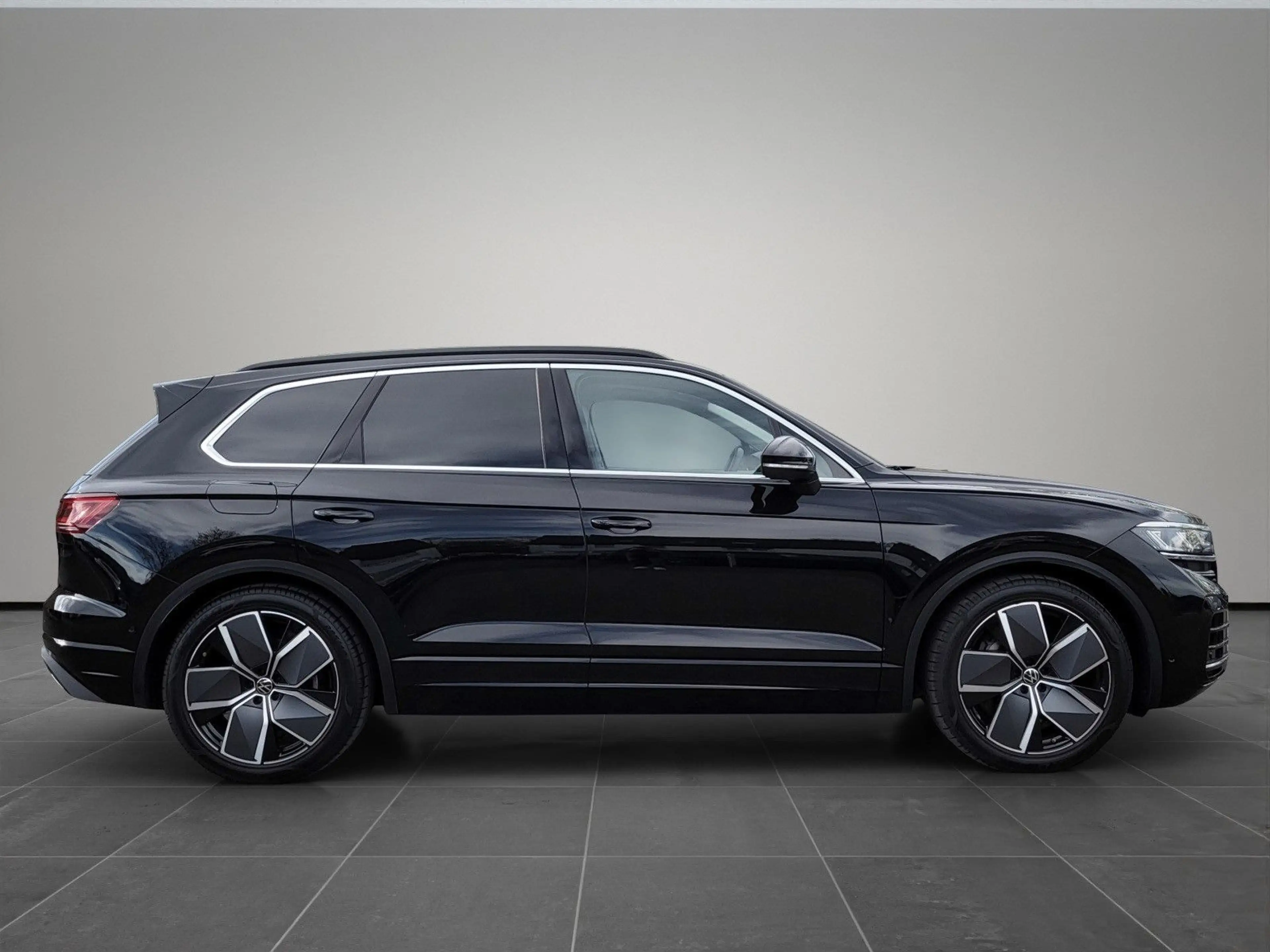 Volkswagen Touareg 3.0 TSI eHybrid 4M. Elegan. HUD|LUFT|AHK — photo 6