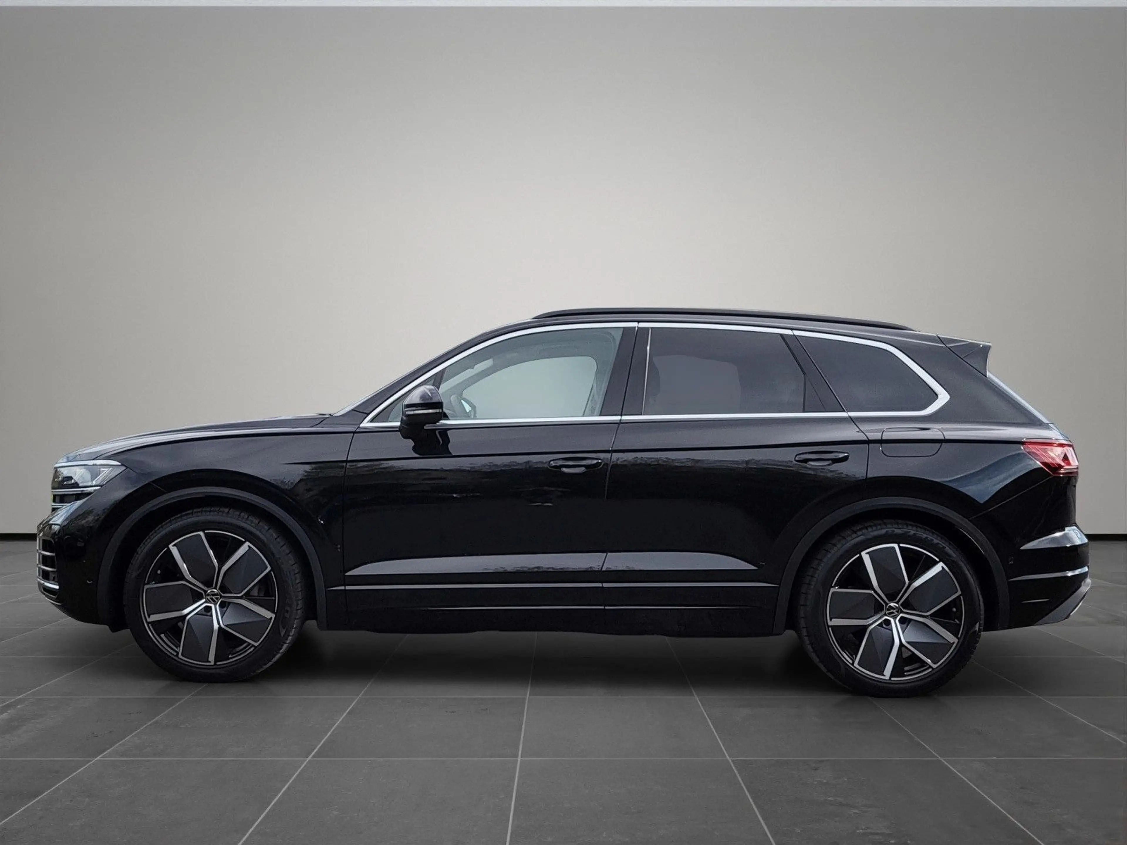 Volkswagen Touareg 3.0 TSI eHybrid 4M. Elegan. HUD|LUFT|AHK — photo 2