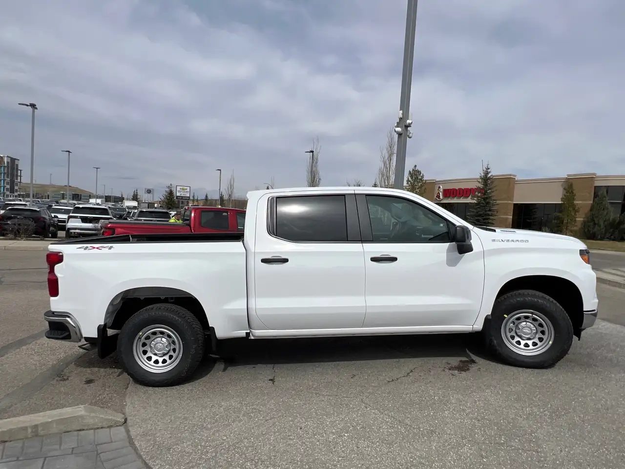 Chevrolet Silverado 1500 снимка Chevrolet Silverado 1500