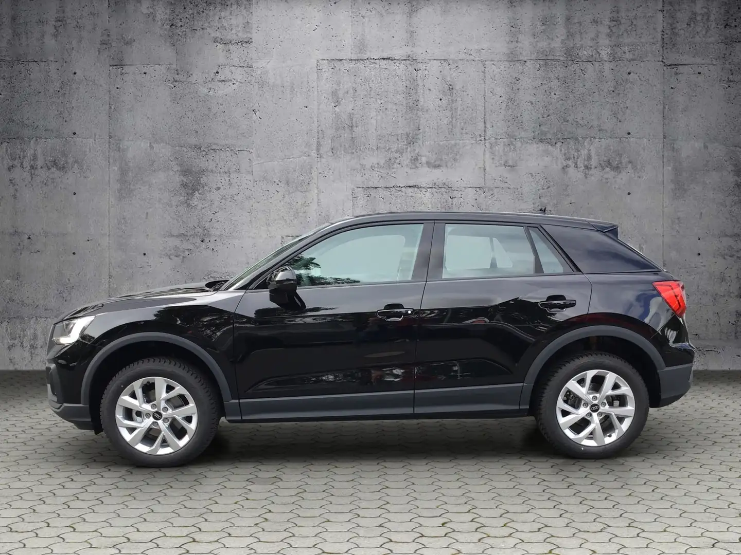 Audi Q2 30TFSI SHZ/RFK/APS/Klima/LED LED ALU Negro - 2