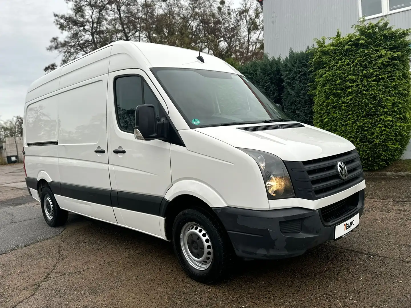 Volkswagen Crafter 35 mittel L2H2 Hochdach Blanc - 1