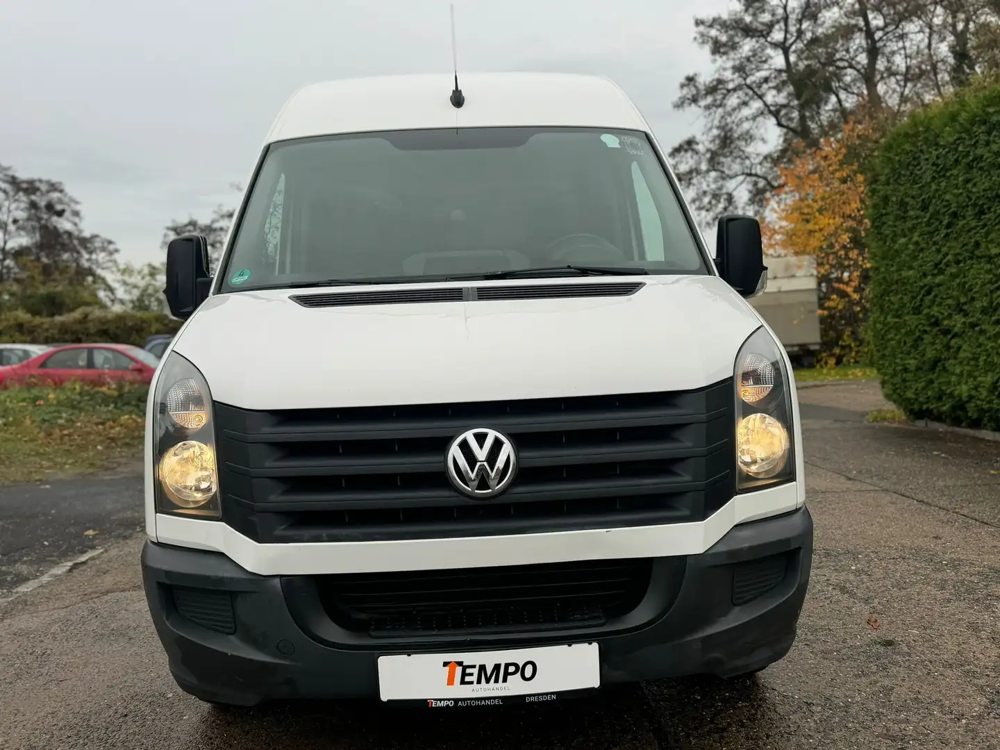 Volkswagen Crafter 35 mittel L2H2 Hochdach Blanc - 2
